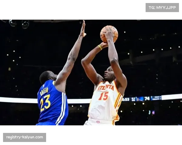 波尔津吉斯与追梦格林搭配 勇士内线轮换组合面临调整